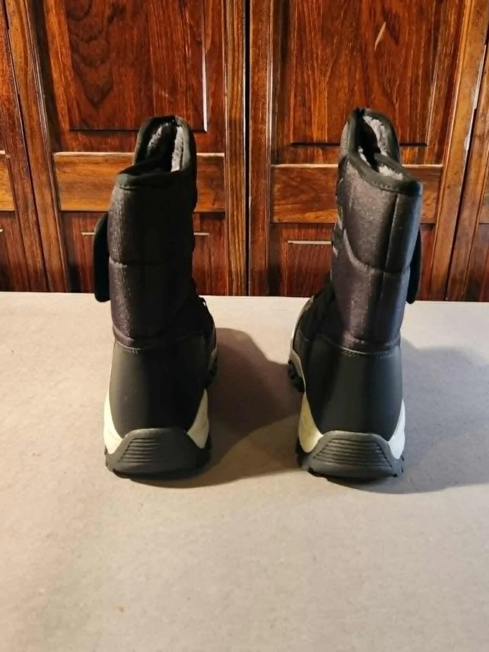Unisex Black Insulated Winter Snow Boots – Size 43